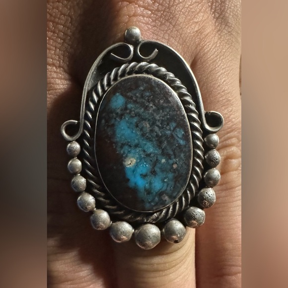 VERY RARE Huge Smoky Bisbee Turquoise, 26 Gram Ring, Silver, South Western U.S - Picture 2 of 8